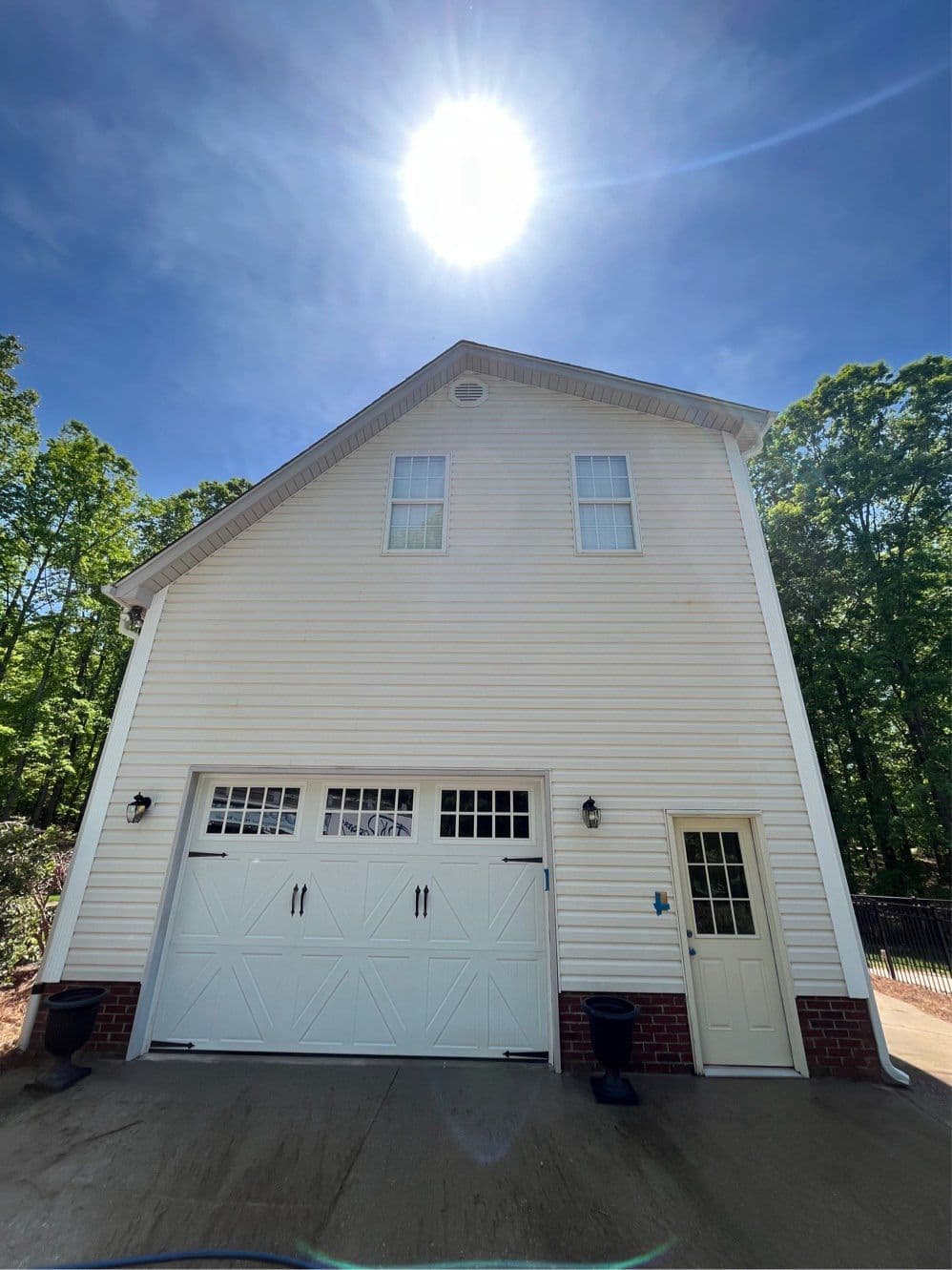 Gallery photos for House Washed to Sparkling Perfection: Image #2